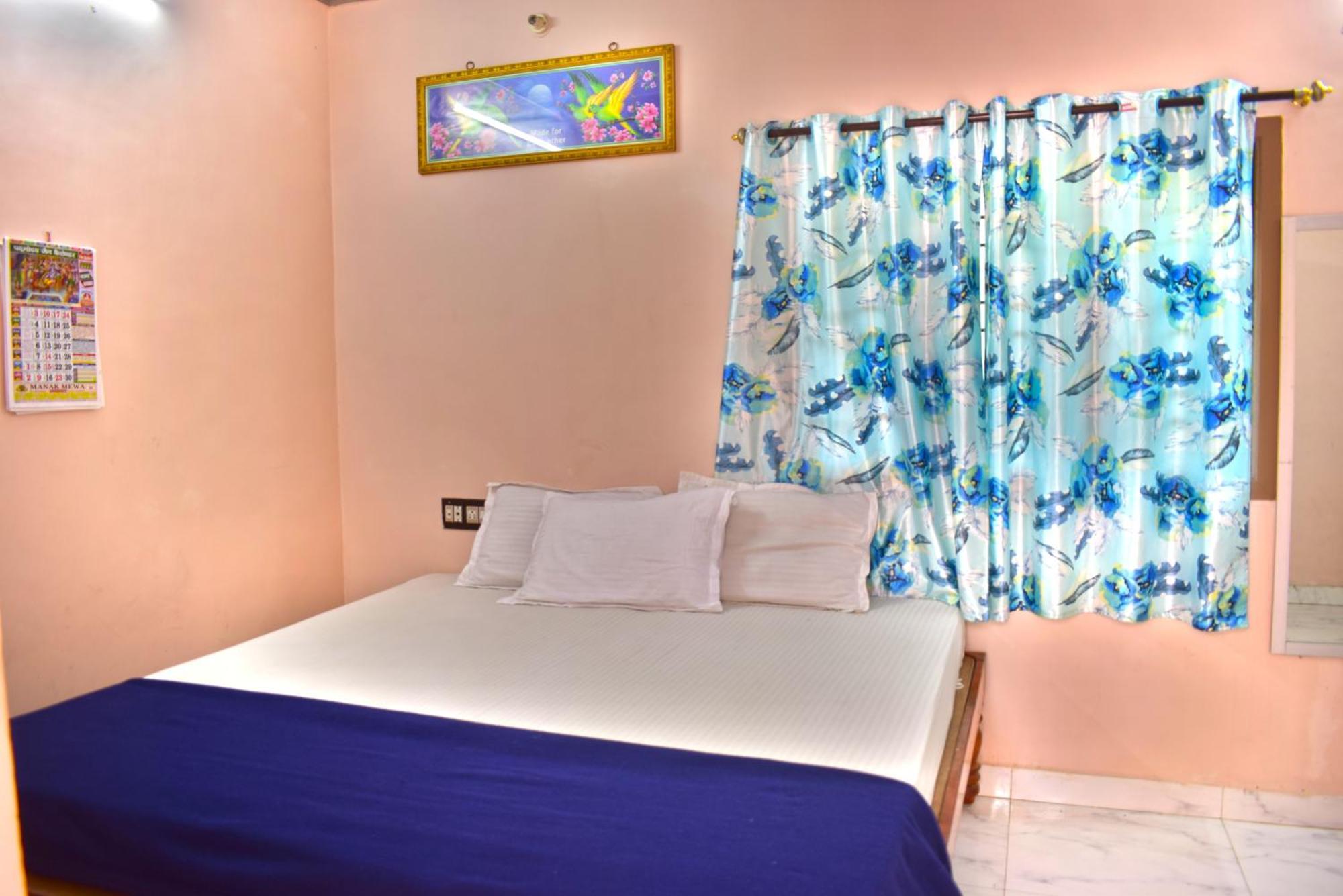 Jains Royal Palace Resorts Yelagiri Ngoại thất bức ảnh