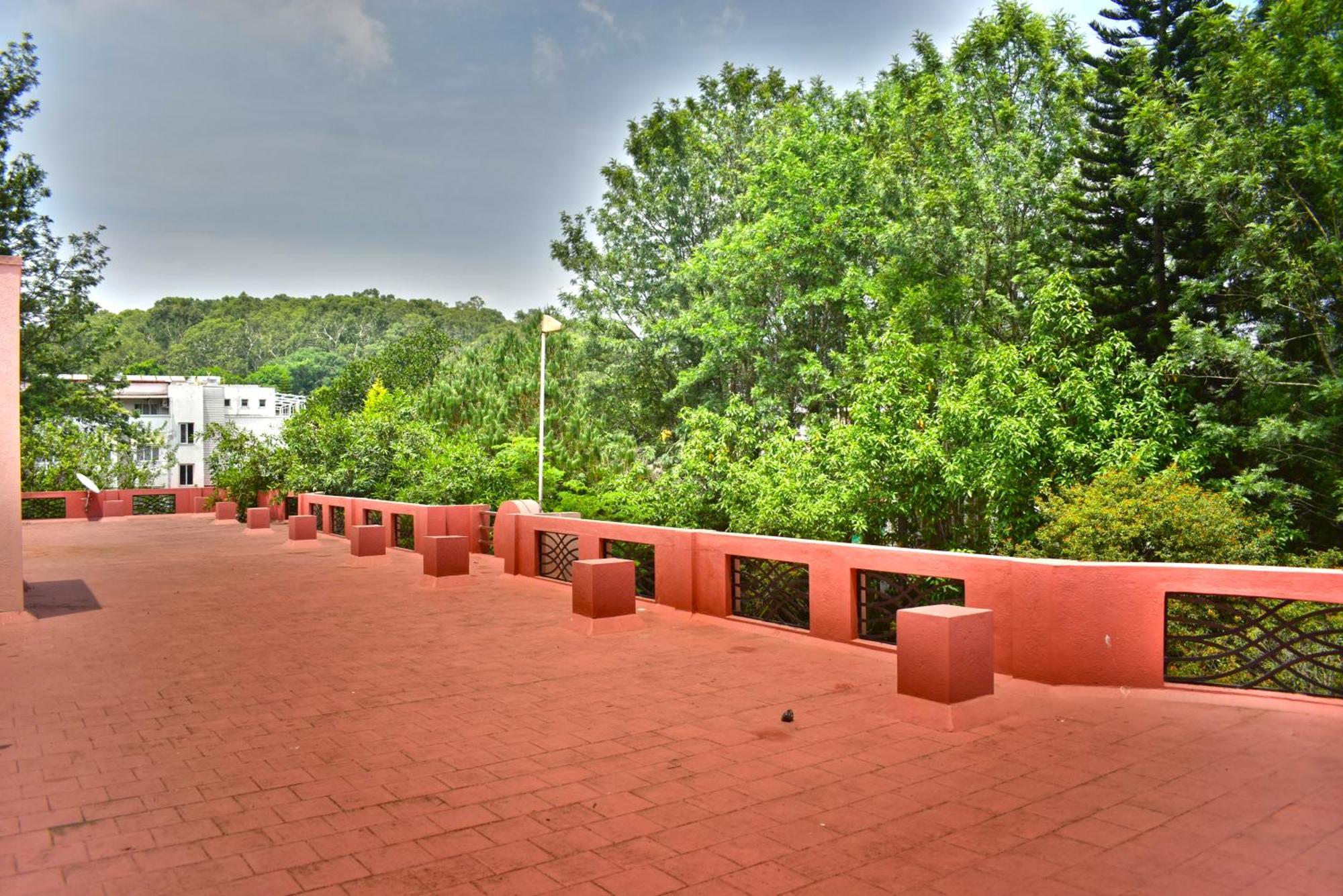 Jains Royal Palace Resorts Yelagiri Ngoại thất bức ảnh