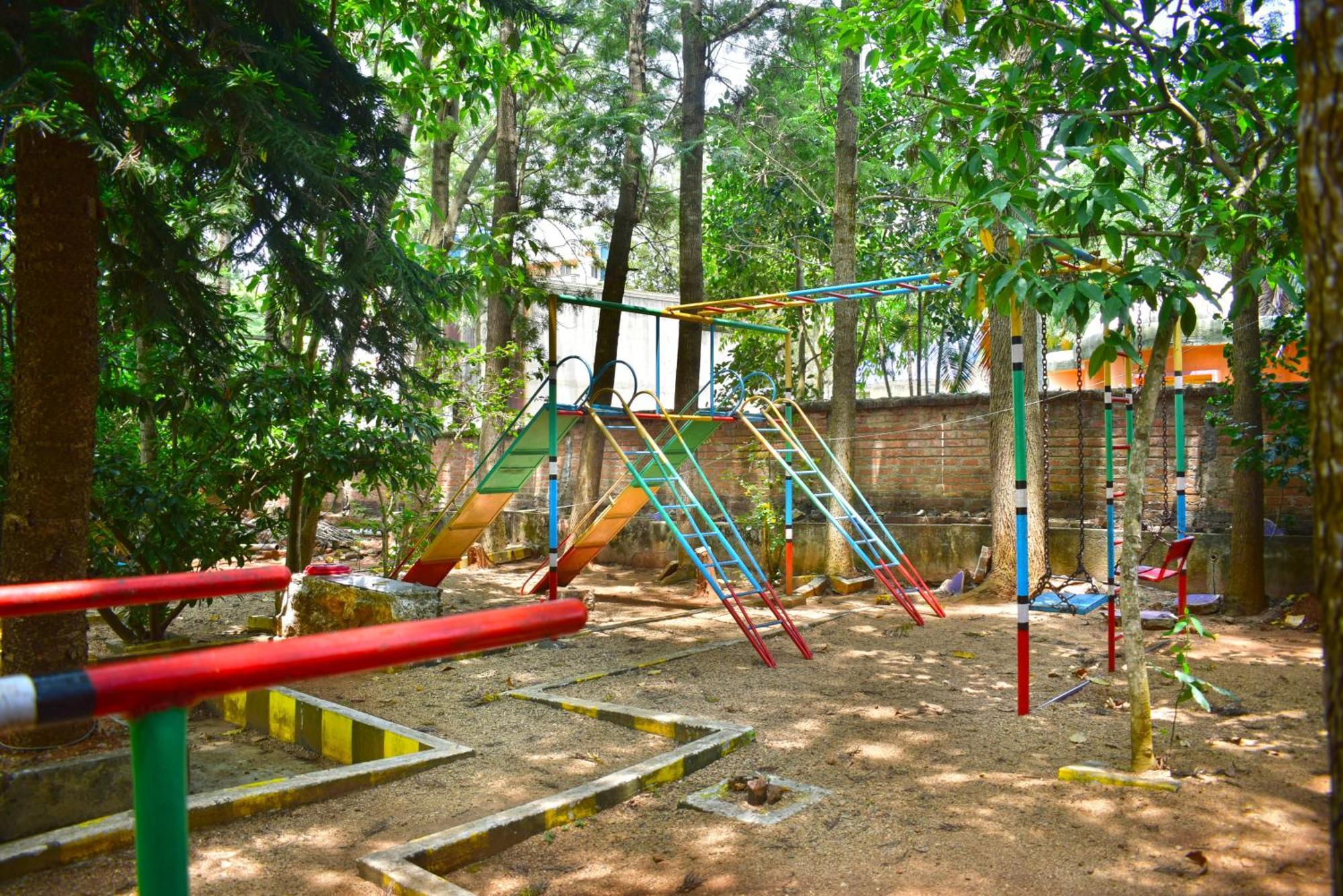 Jains Royal Palace Resorts Yelagiri Ngoại thất bức ảnh