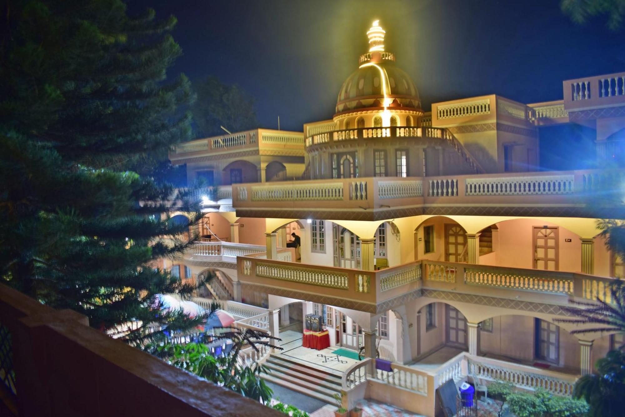 Jains Royal Palace Resorts Yelagiri Ngoại thất bức ảnh