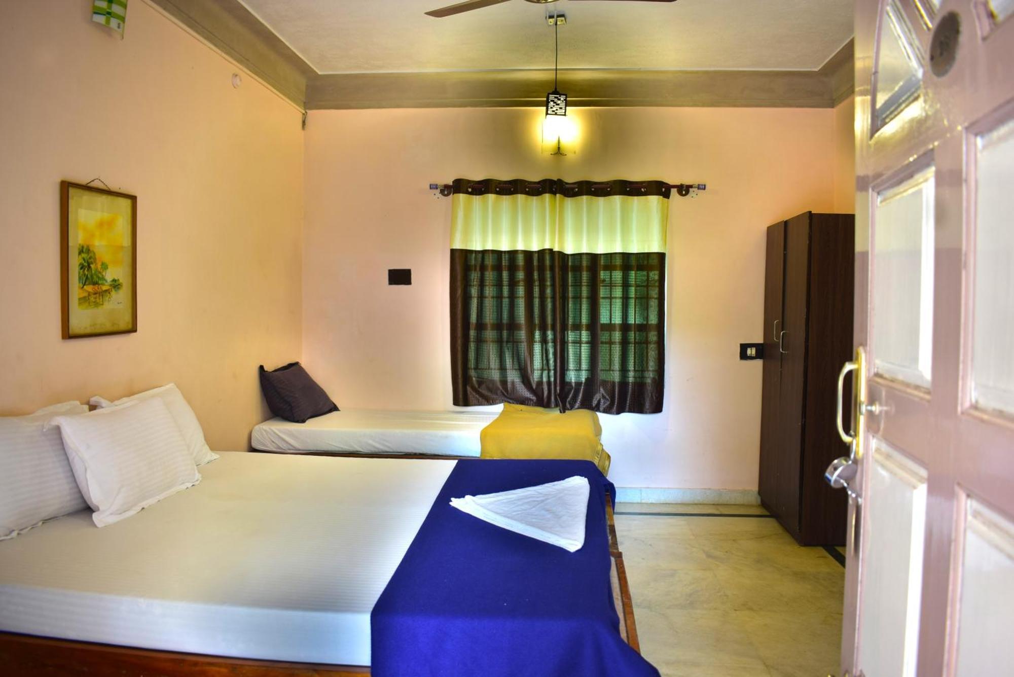 Jains Royal Palace Resorts Yelagiri Ngoại thất bức ảnh