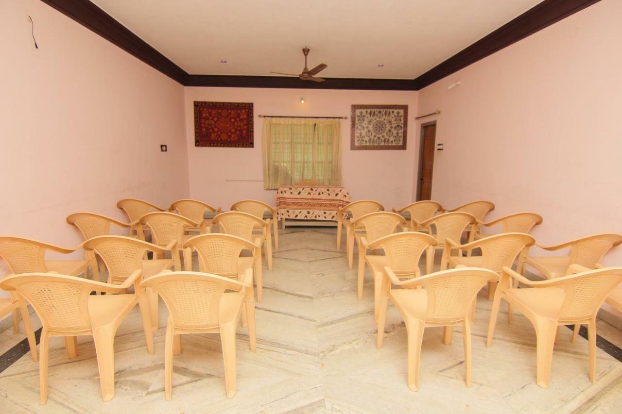 Jains Royal Palace Resorts Yelagiri Ngoại thất bức ảnh
