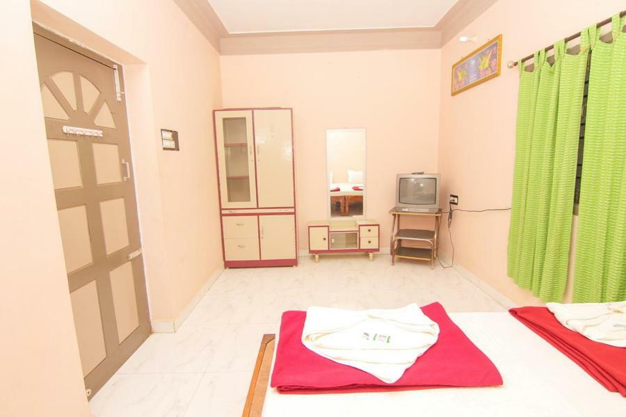 Jains Royal Palace Resorts Yelagiri Ngoại thất bức ảnh